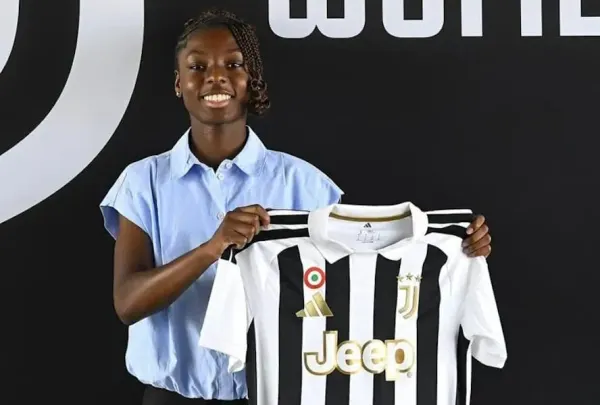 Transferts : la Juventus pique une internationale de 16 ans au PSG