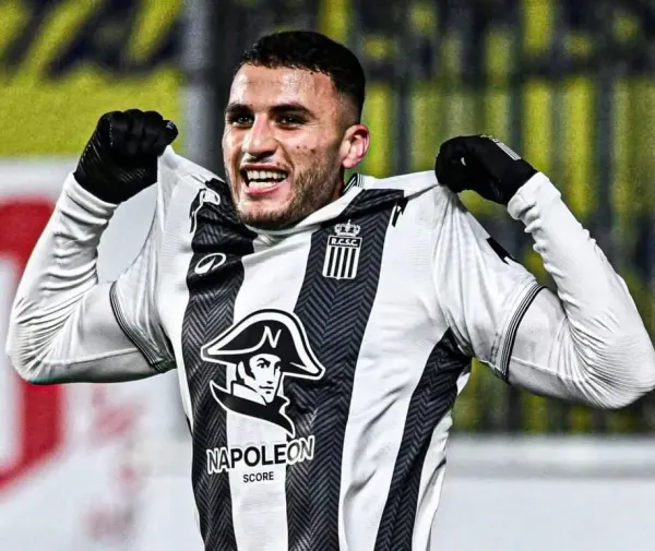 Qui est Yacine Titraoui (Charleroi), le remplaçant de Mamadou Sangaré à Lens ?