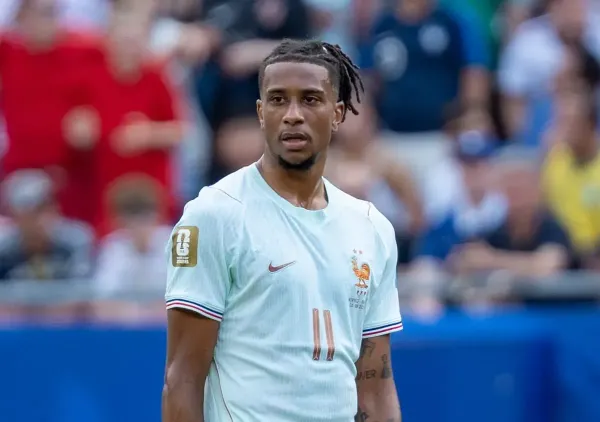 Le Bayern est formel : il n'a reçu aucune demande pour Michael Olise, « ni lettre, ni fax, ni appel»