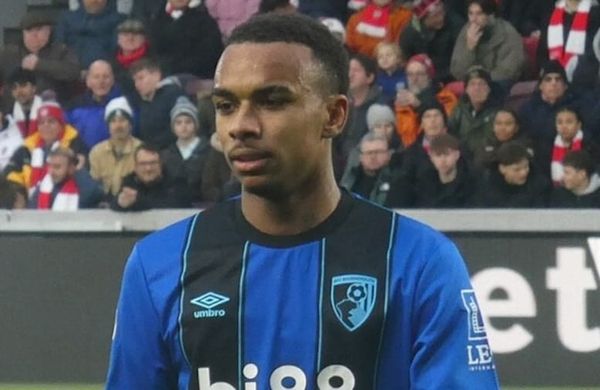 Transferts : le PSG ne lâche pas Eli-Junior Kroupi (Bournemouth)