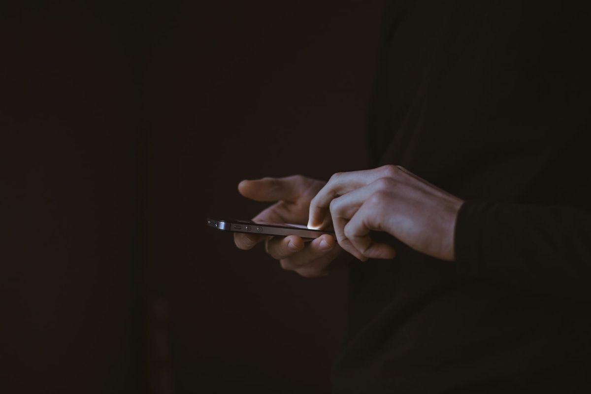 What Makes People Click Affiliate Links? 5 Factors That Make the Difference