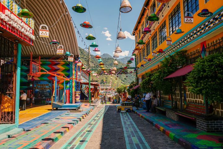 The Remote Work Paradox: Can Autonomy and Community Coexist in Latin America's Digital Economy?