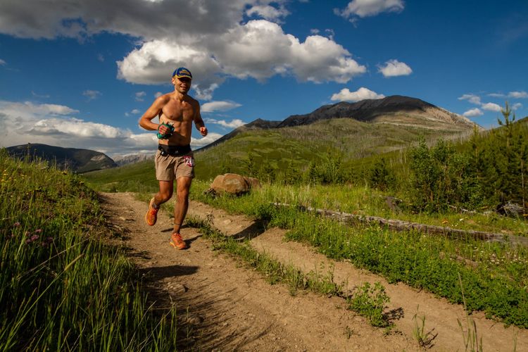 An interview with ultra-marathoner Ihor Verys: How to stay resilient when challenging yourself to the limit