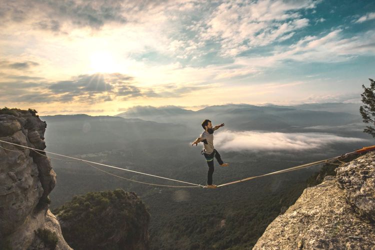 Dynamic balance: The conundrums of management, according to Henry Mintzberg