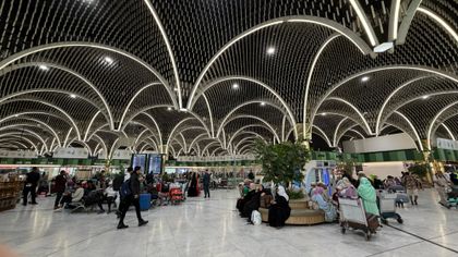 Twenty Flights a Day, Then None: How Sanctions Cut the Air Link Between Iraq and Iran