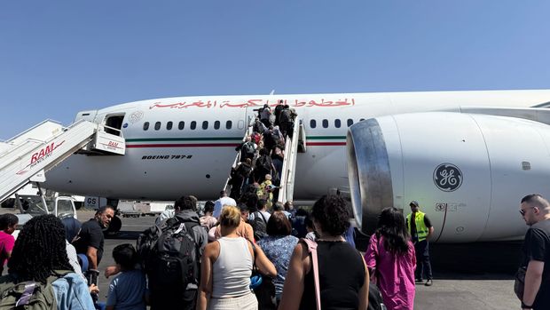 Royal Air Maroc 787 Economy Review — Chaos Is Their Middle Name