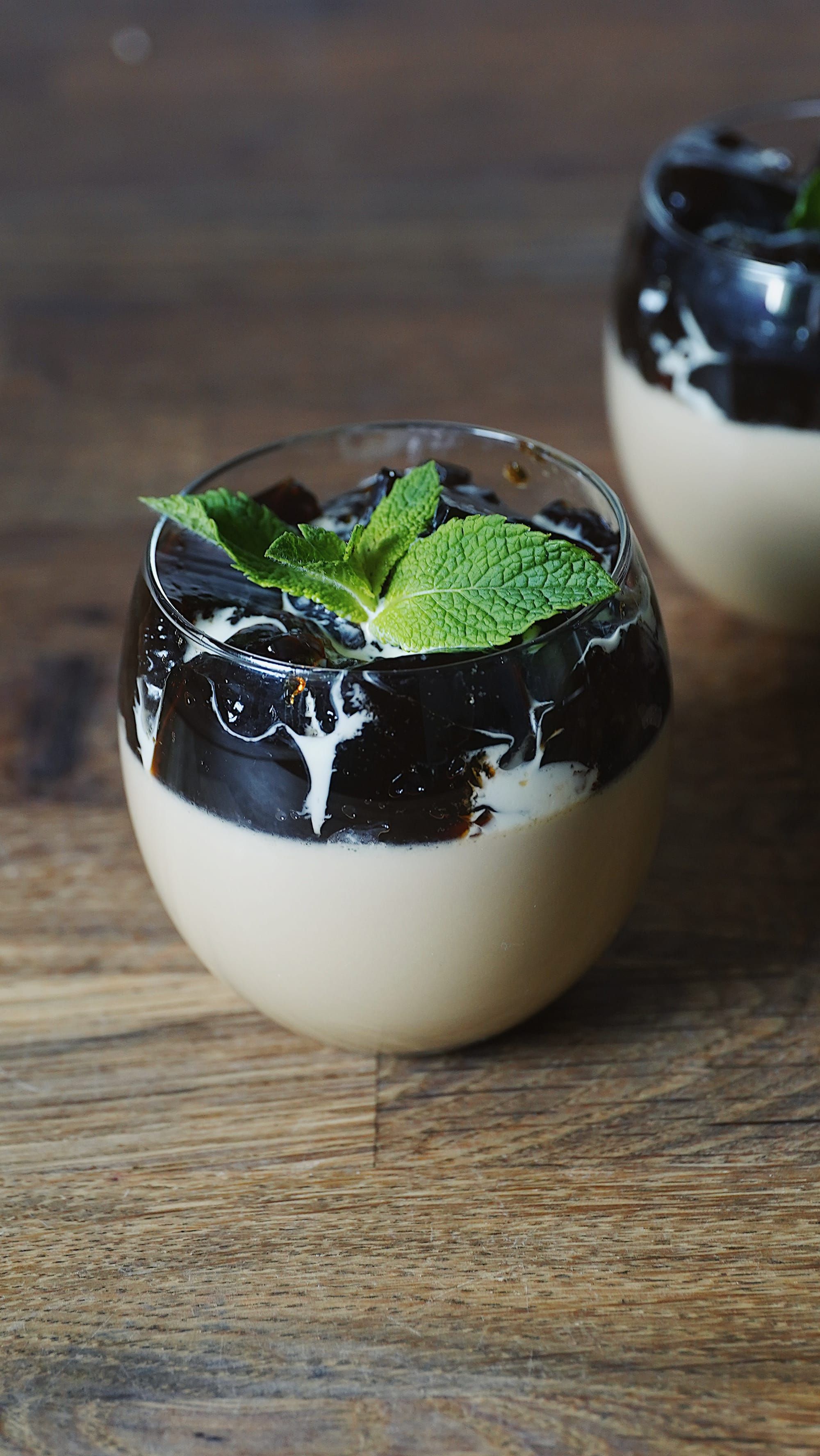 LESSON #8 Eating Coffee: A Genius Japanese Invention