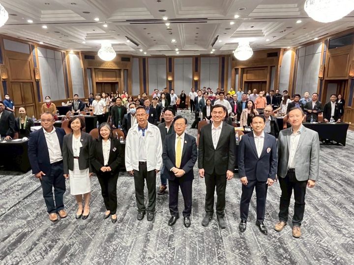 เปิดมุมมองใหม่! หอการค้าโคราช – NIDA ชี้โอกาสเศรษฐกิจครึ่งปีหลัง ดันการค้า-ท่องเที่ยวท้องถิ่นสู่ความยั่งยืน