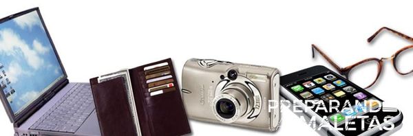 Tips: Cuidado con lo que olvidas en los aviones