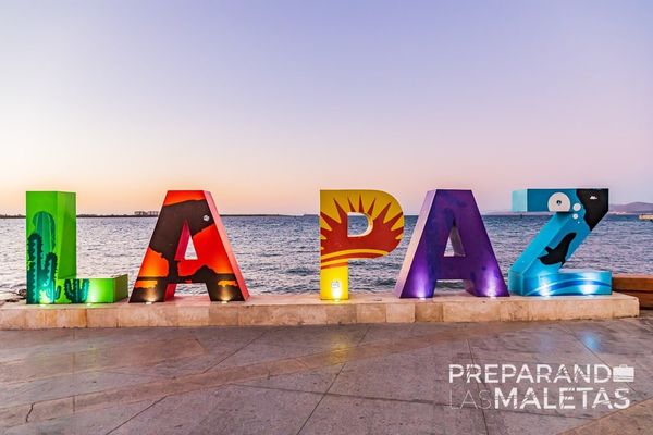 La Paz, Baja California Sur: Un Destino Turístico Imperdible en las Costas de México