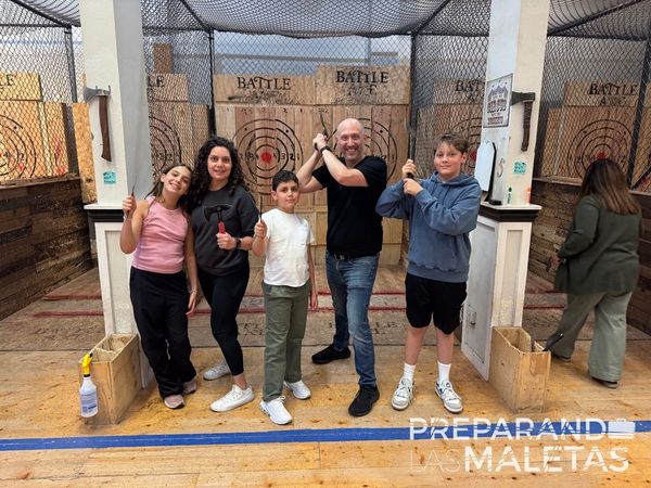 Battle Axe en San Luis Obispo: risas, competencia y adrenalina en el centro de la ciudad