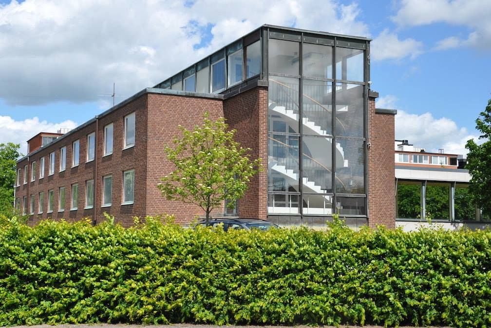 MEL Chemistry kits used in Lund International School, Sweden chemistry classes