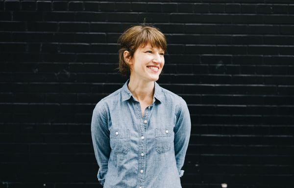 Live Episode: Laura Stein