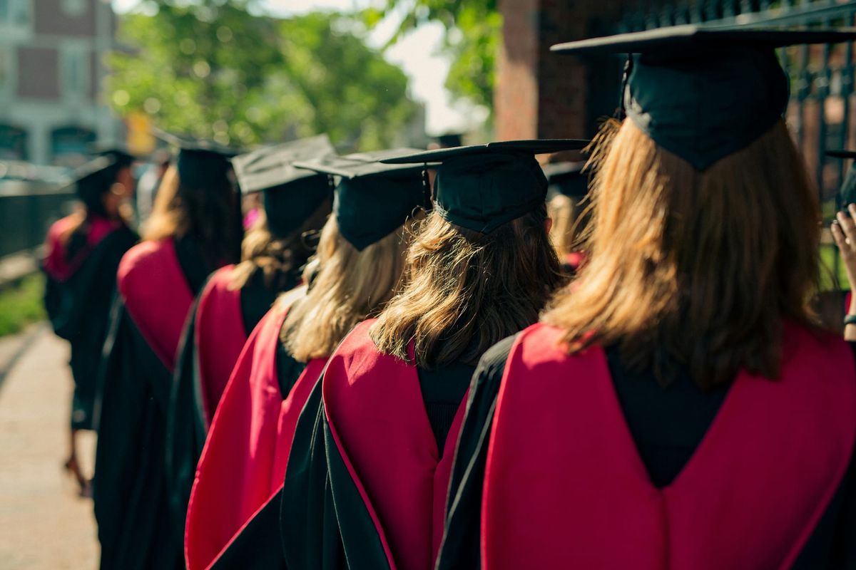 Graduation Gift Ideas for Every Budget (2026 Guide)
