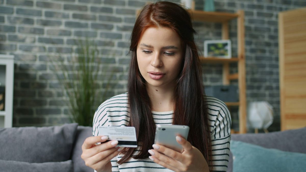 Why You’re Overspending Online (And How to Fix It)