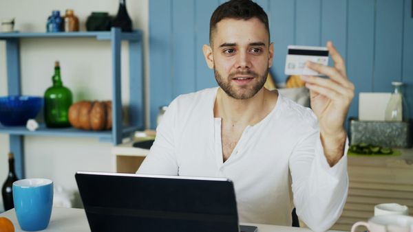 The Psychology Behind Online Shopping in 2026