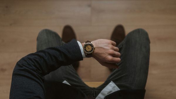 The Benefits of Delayed Purchasing: Why Waiting Can Save You Money