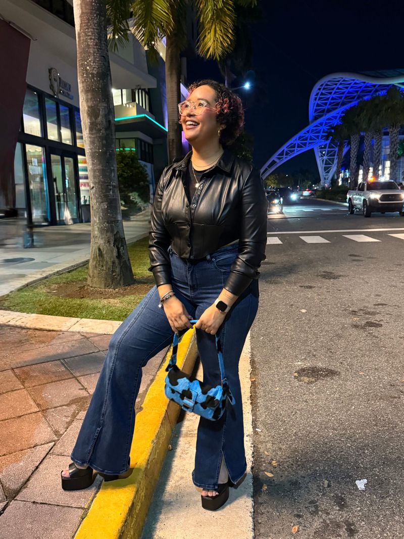 Ana Laura Vélez Vega