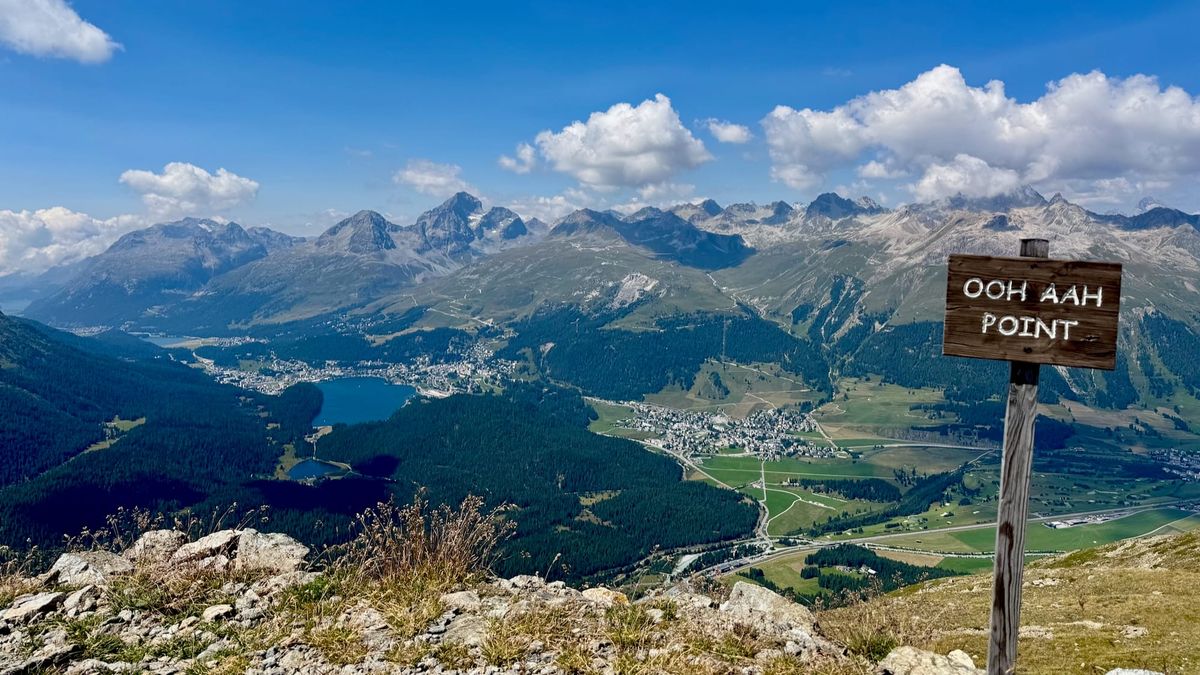 Muottas Murgal Hike