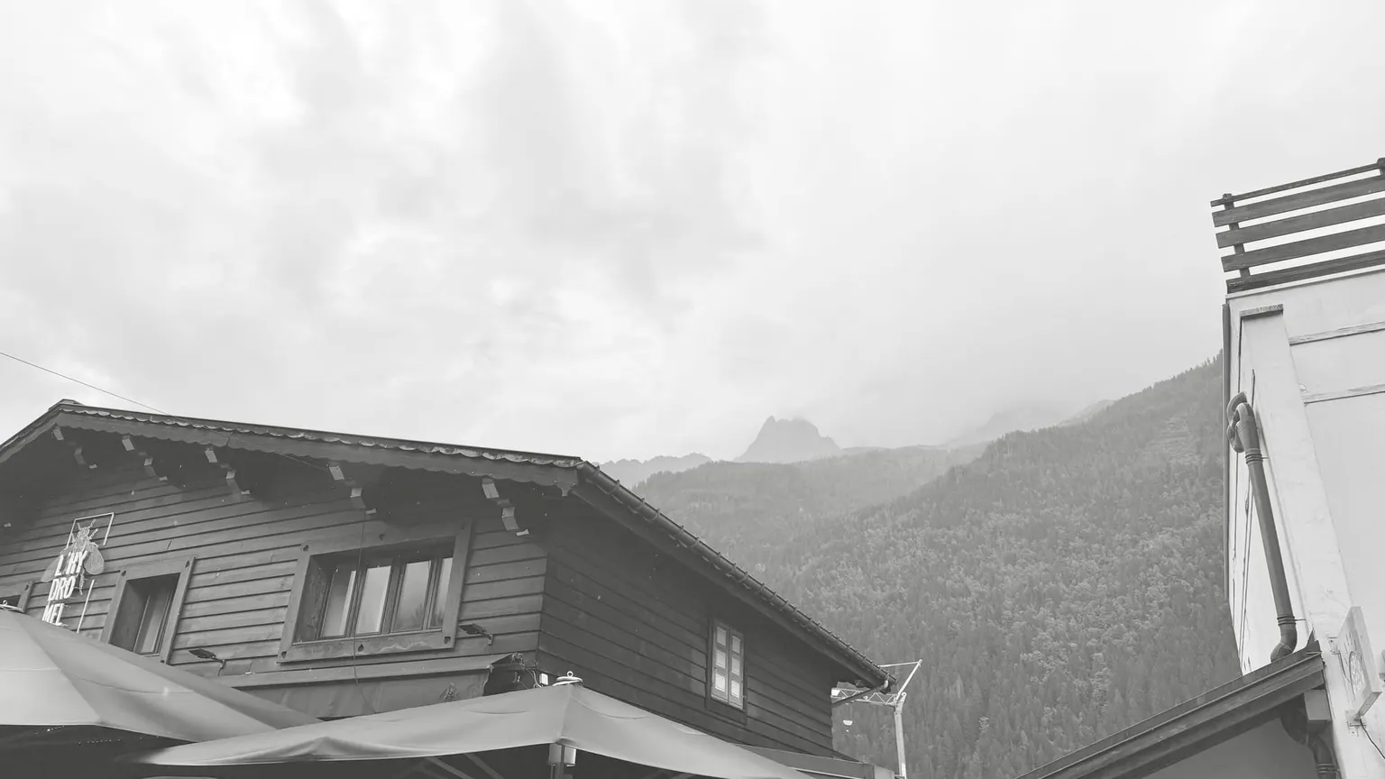 Haute Route Day 0 - Arriving at Chamonix
