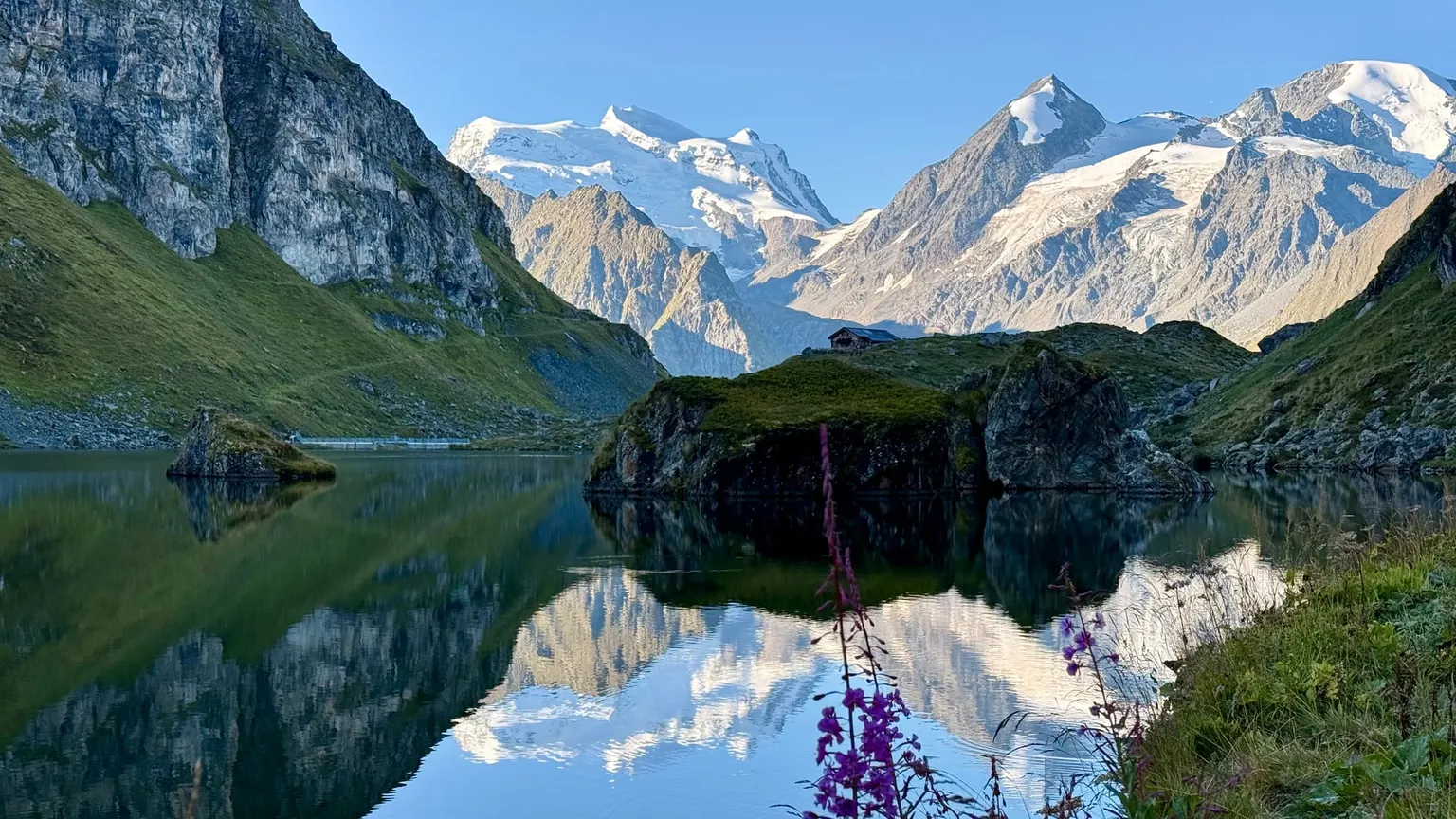 Haute Route Day 4 - cabane Louvie to cabane Prafleuri