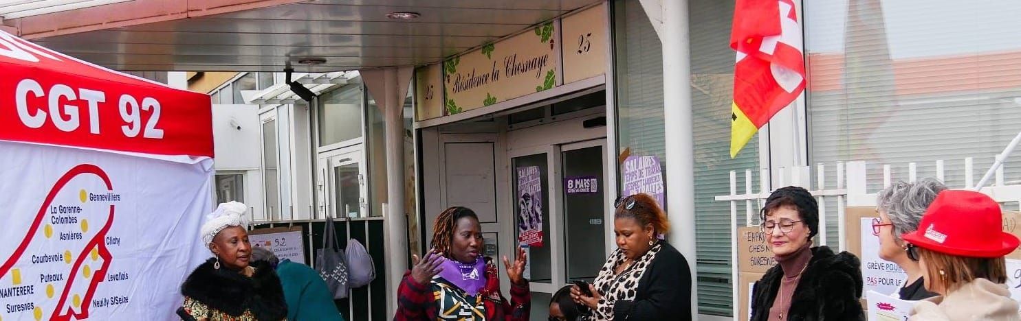 grève féministe à l'EHPAD la Chesnaye de Suresnes