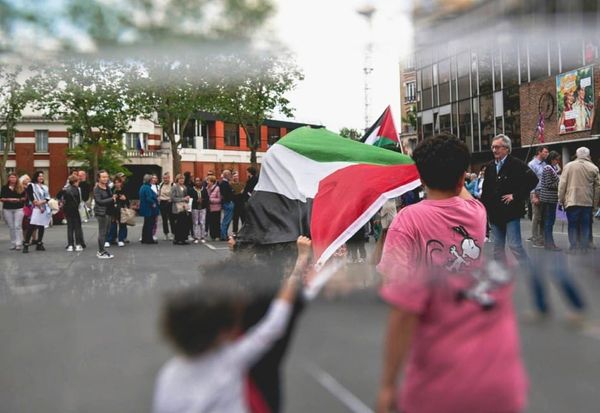 rassemblement pour la paix à Malakoff