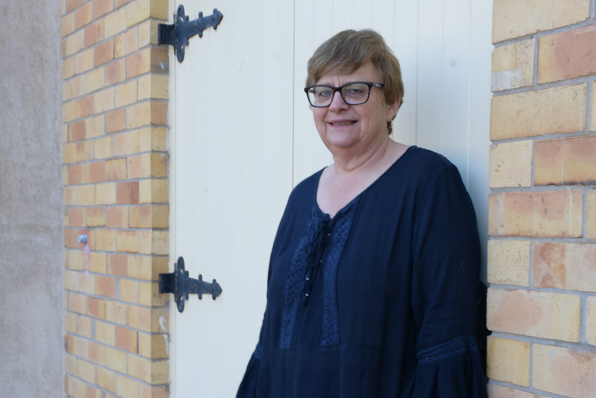 Volunteers distribute more than 10,000 meals in wake of fire