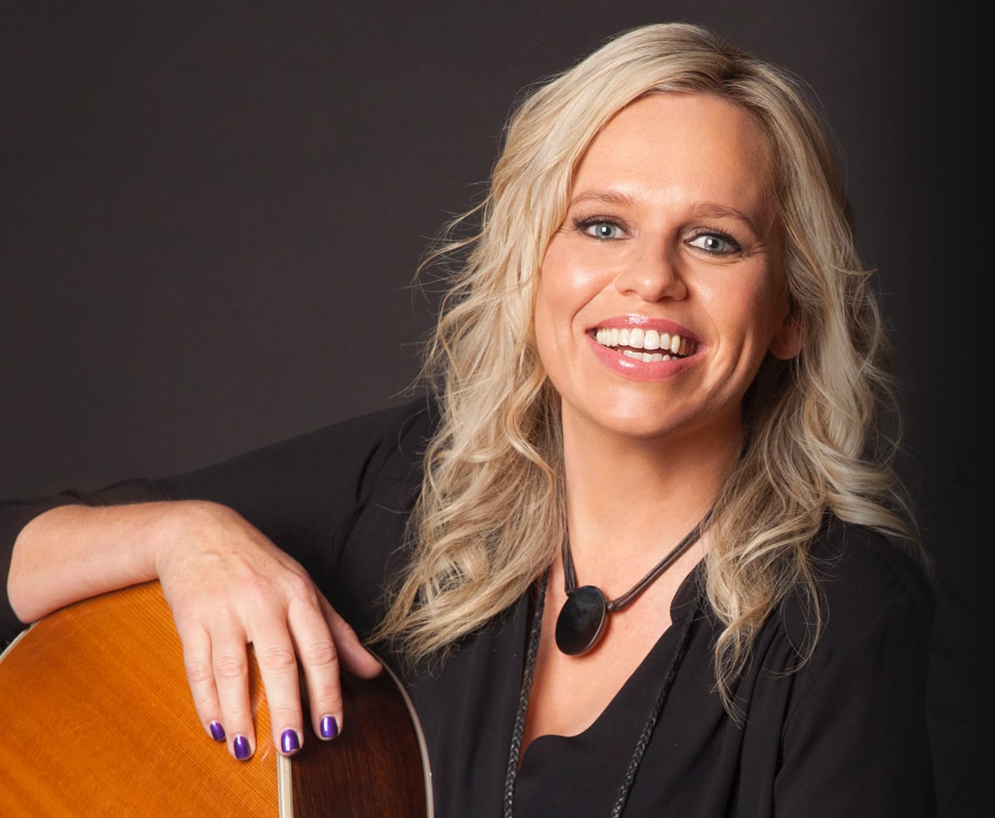 Award-winning singer inspired by Hills