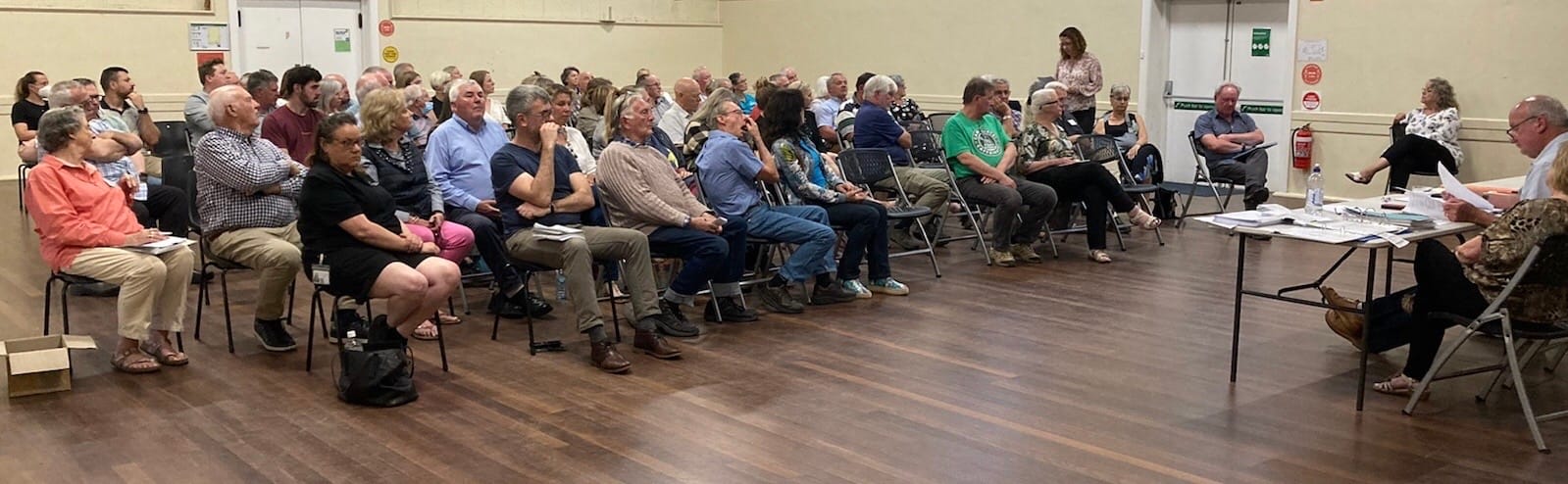 Community calls for Hahndorf action