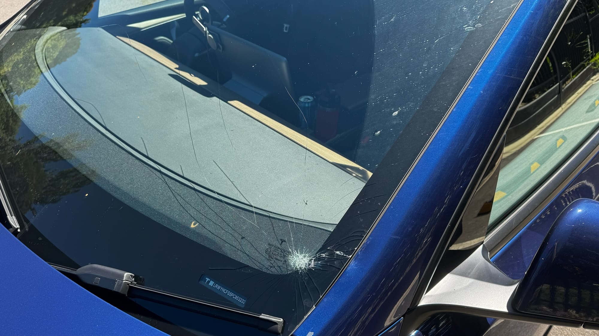 Freeway rock incident causes $7000 in damage