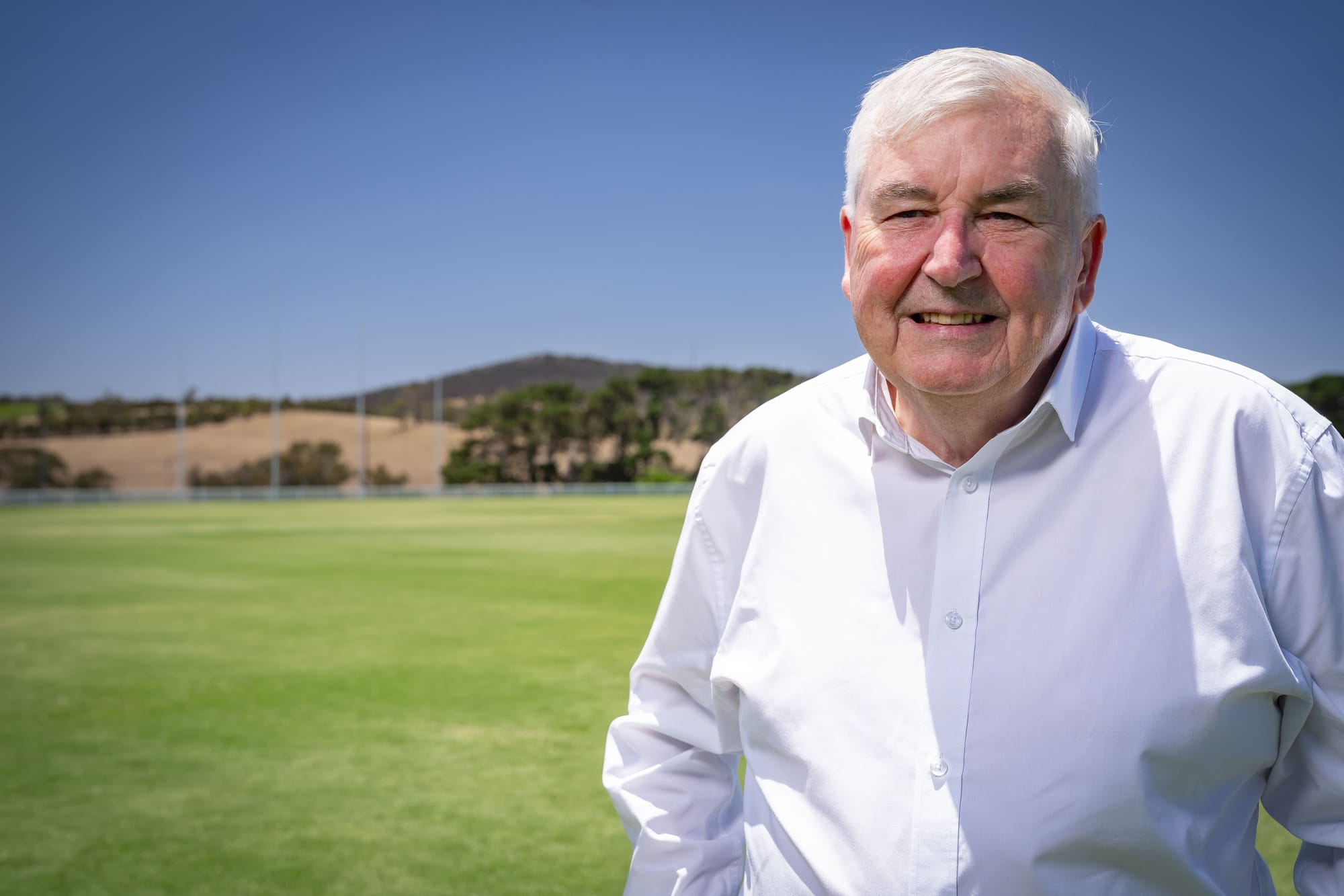 Summit game handball