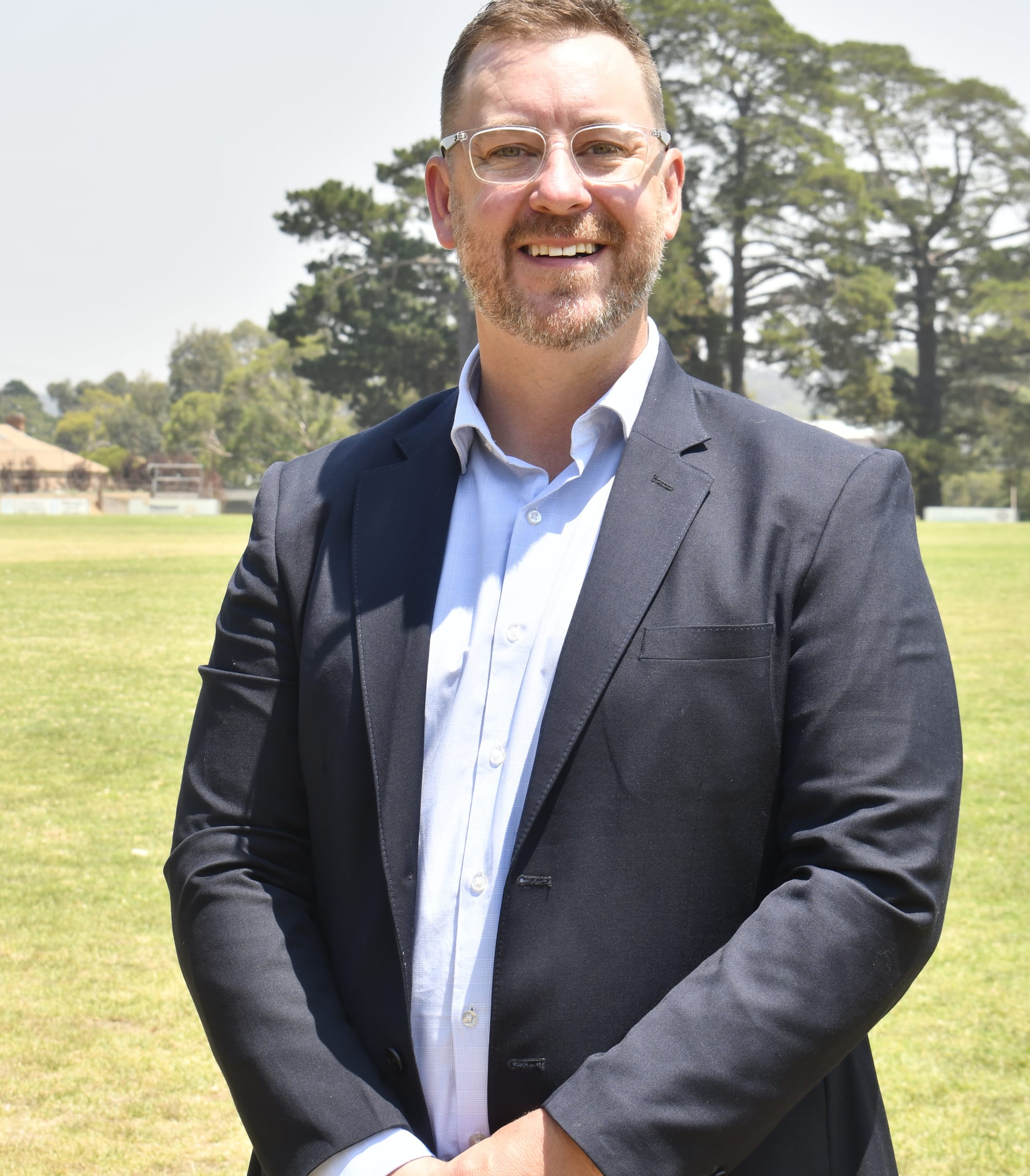Footy president throws hat in the ring for Kavel