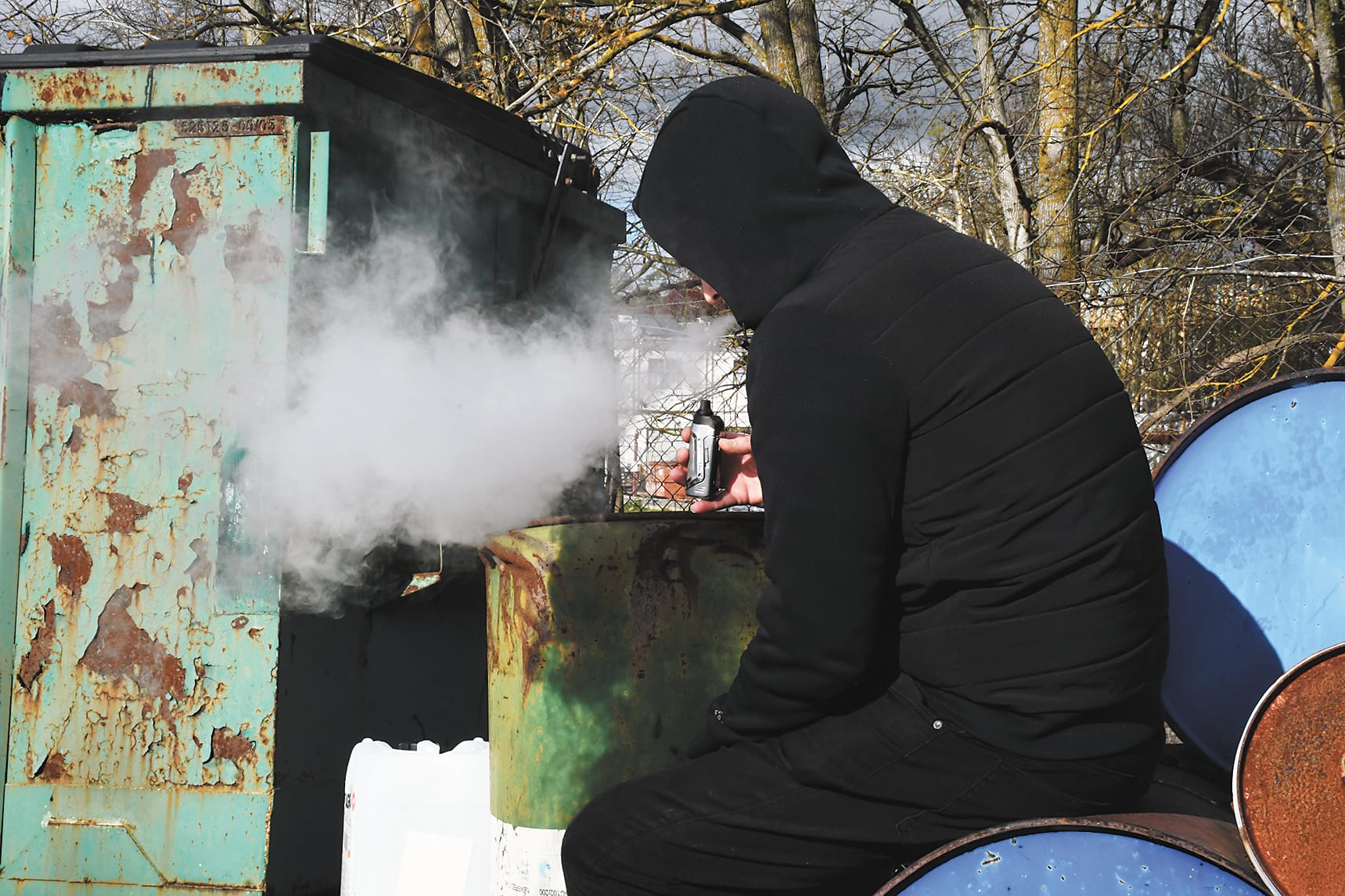 Schools move to stifle vape trend