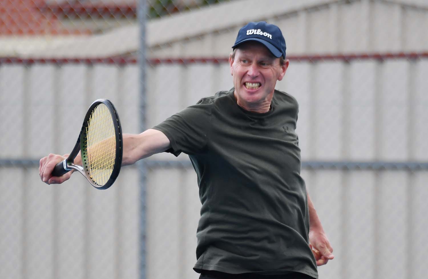 Teams rally for spots