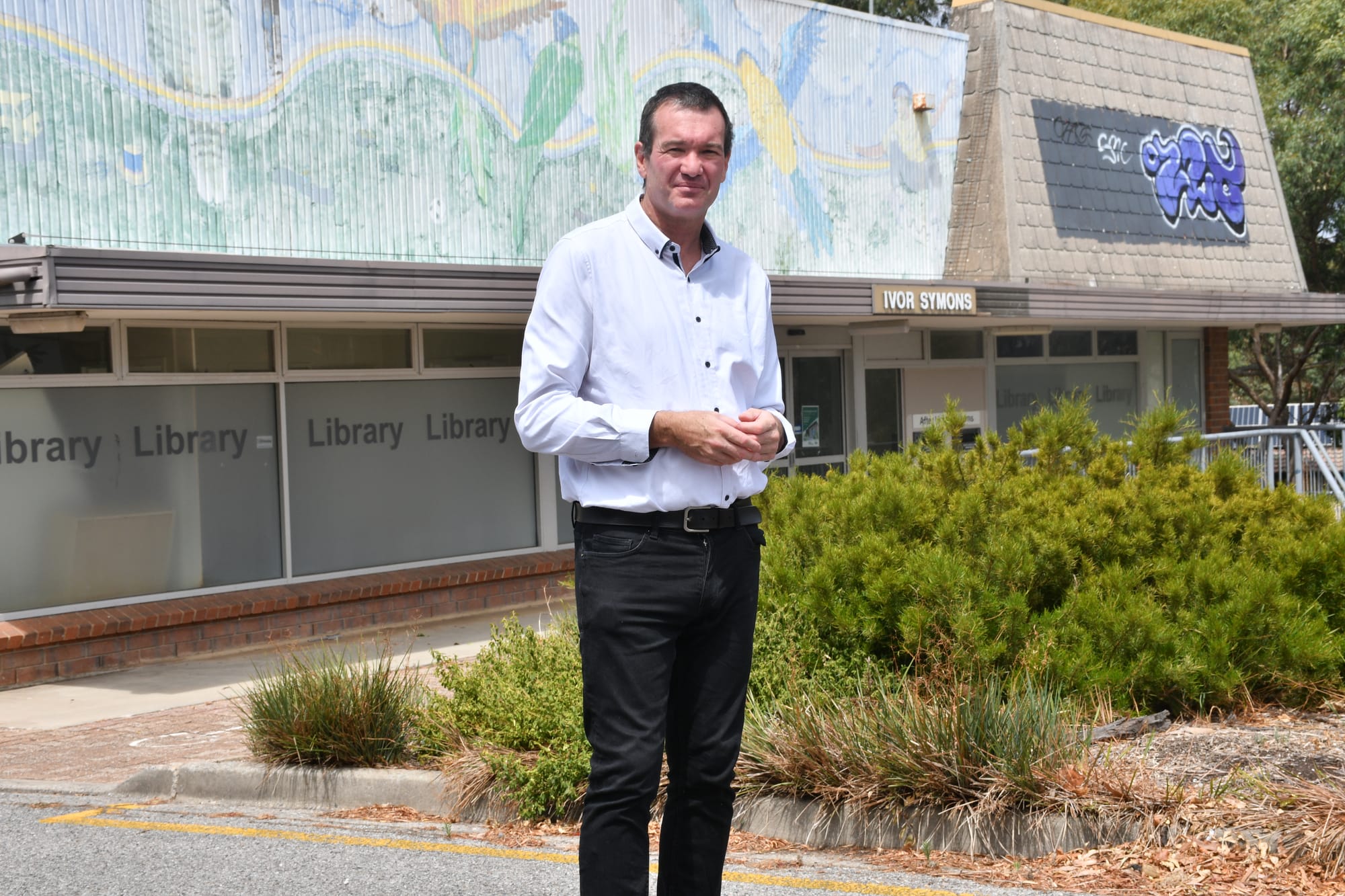 Opaque site negotiations frustrate councillor