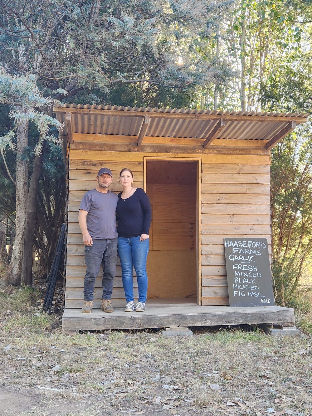 Roadside robbery post image