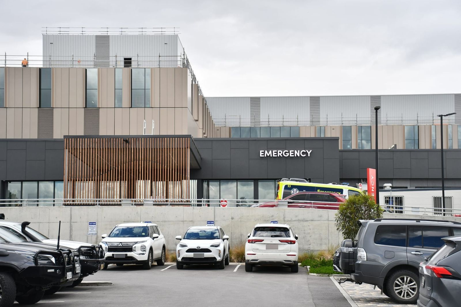 ED overcrowding prompts dashboard query post image