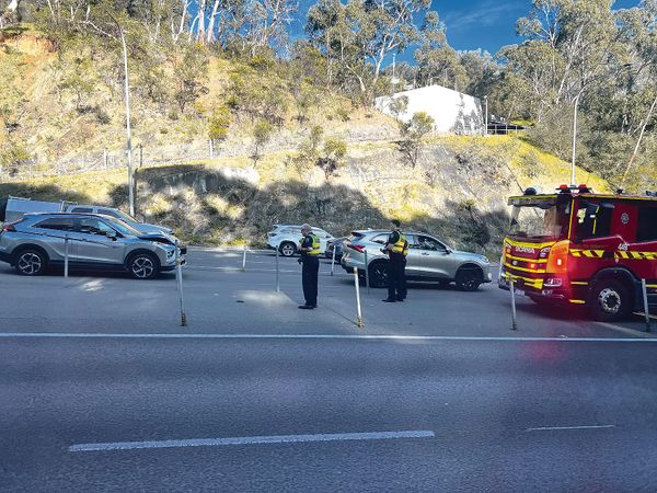 Tailgater fined after three-car freeway crash post image