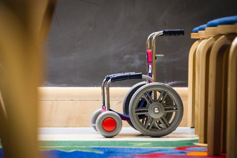 Calls for State Government to provide up to date access for Oakbank students with disabilities post image