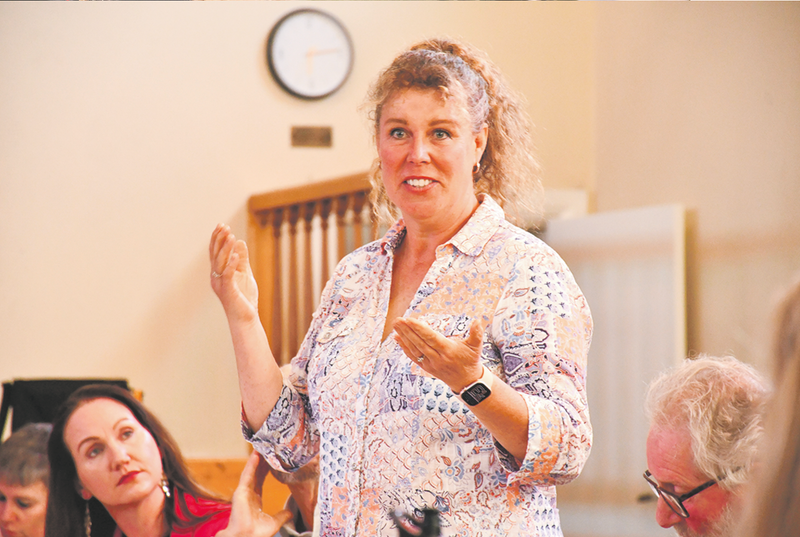 Renewables debate at community forum post image