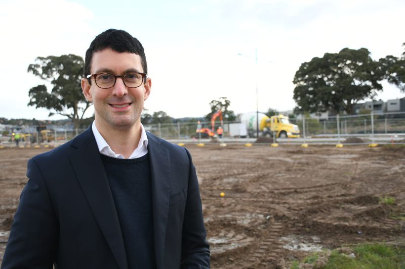 Cregan calls for Government intervention for Heysen Boulevard post image