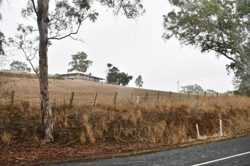 Battery plan to go ahead despite fire fear post image