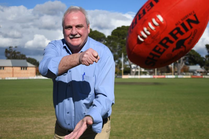 Push to bring AFL round to Strathalbyn continues post image