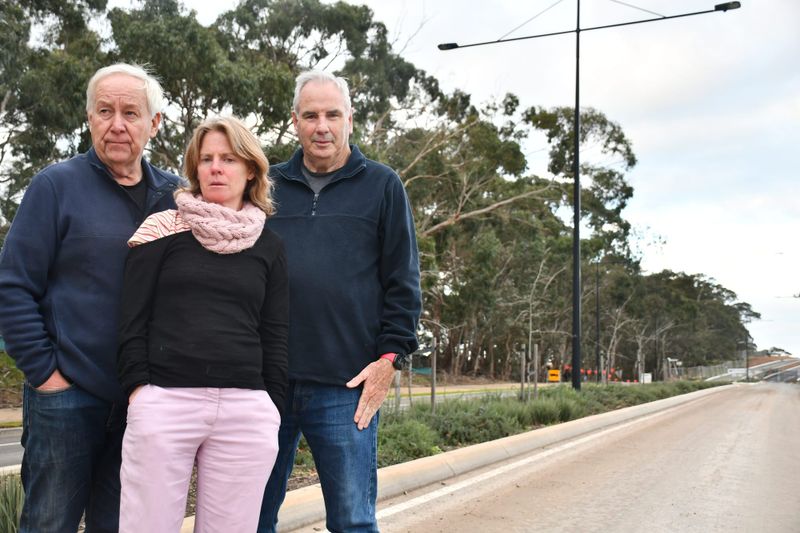 Calls for changes to improve boulevard traffic flow post image