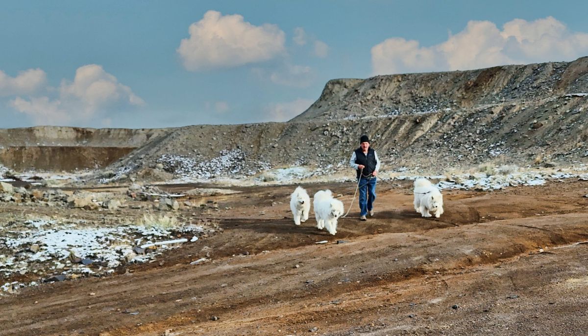 A walk behind the Orphan Girl Mine