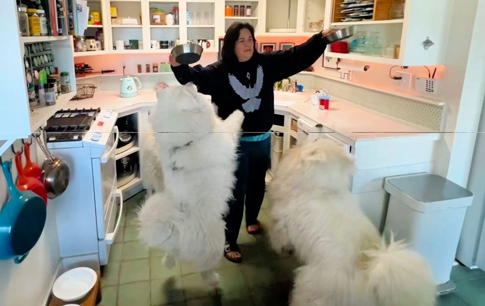 Breakfast and a bath