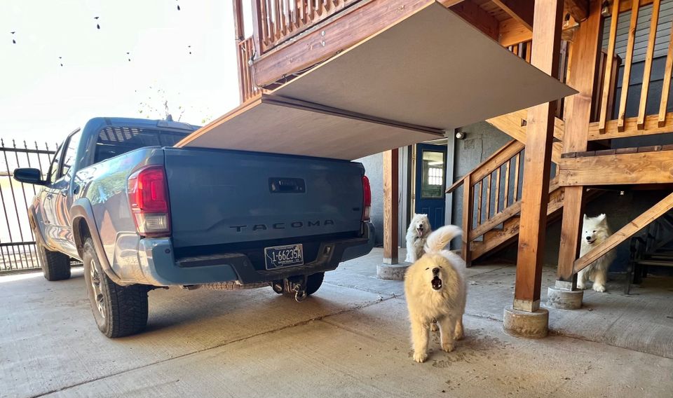 Supervising unloading lumber