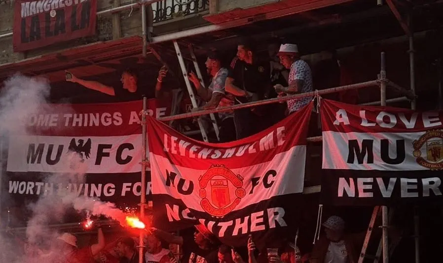 Finding my religion: on the road with the martyrs of Bilbao