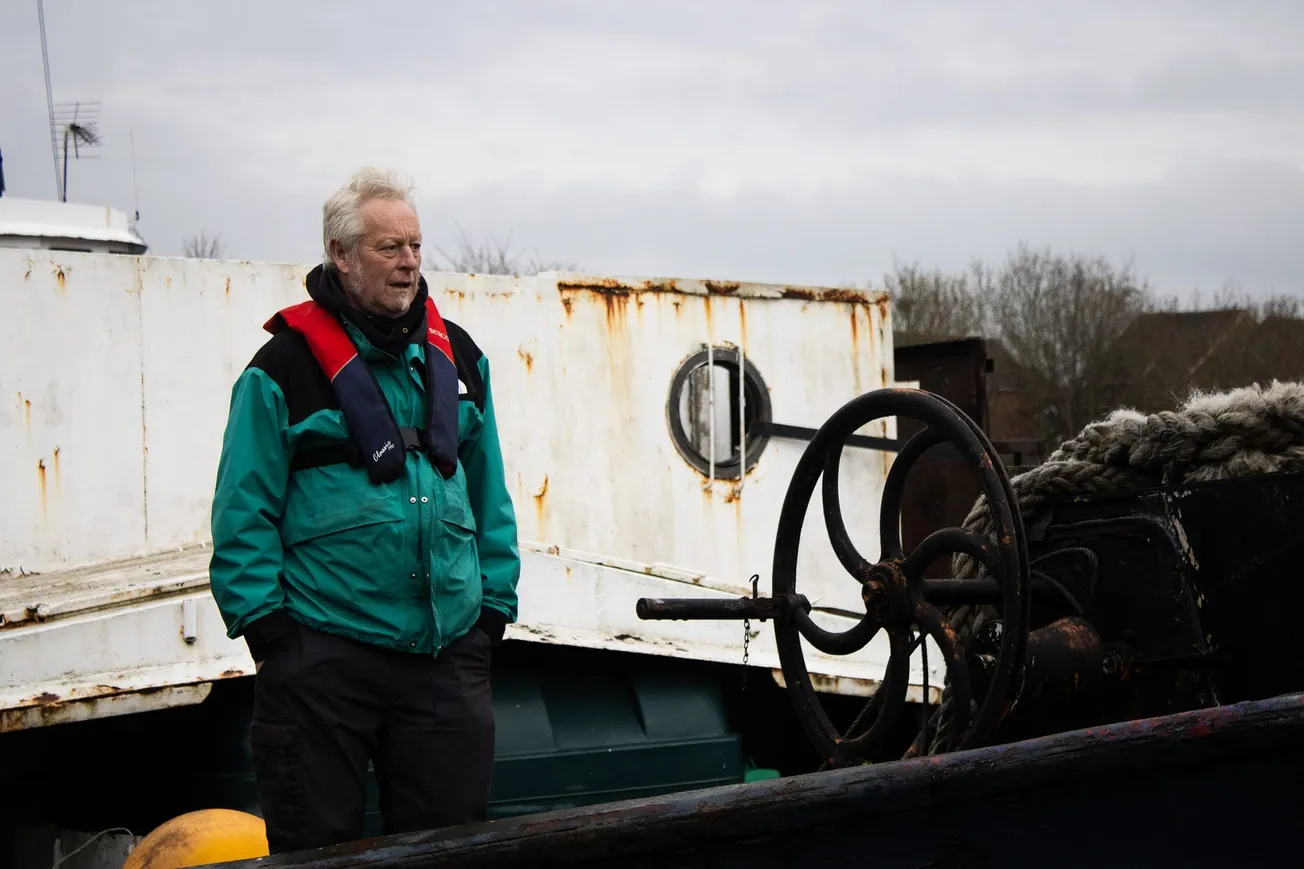 A bridge, a barge and no one in charge